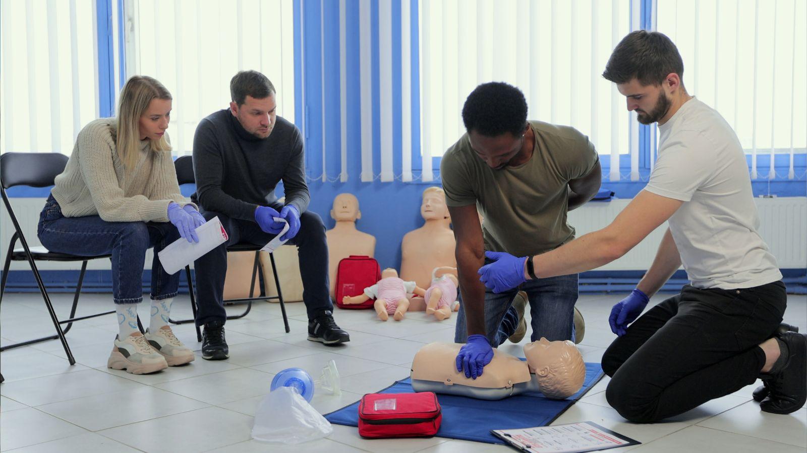 first aid training, advanced first aid courses, workplace emergency response, occupational health safety, first aid certification, emergency medical response, workplace safety training, first aid classes near me, professional first aid certification, job site safety
